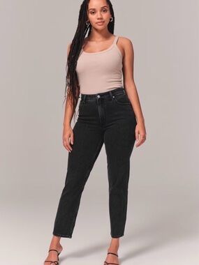 Abercrombie & Fitch Curve Love Mom Jeans 27/4 High Rise Washed Black Ankle Denim